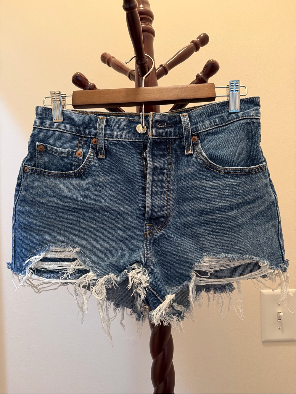 Levi’s 501 Denim Distressed High-Rise Women's Shorts - Blue